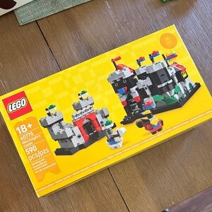 LEGO 40775 Mini Knight’s Castle NIB